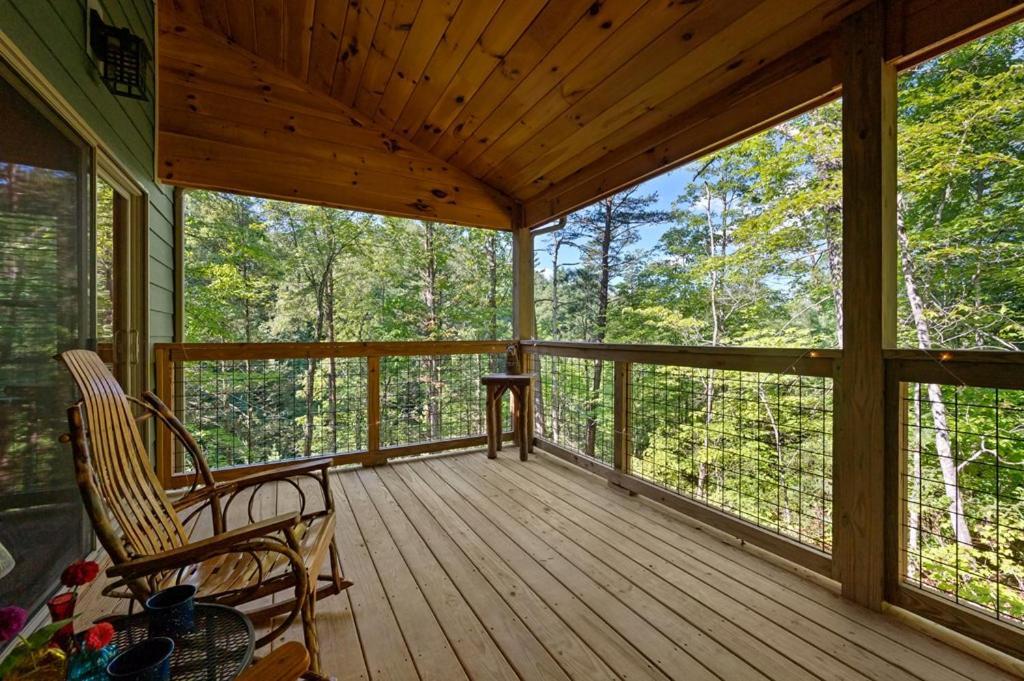 Bobcat Den By Eden Crest Gatlinburg Exterior foto